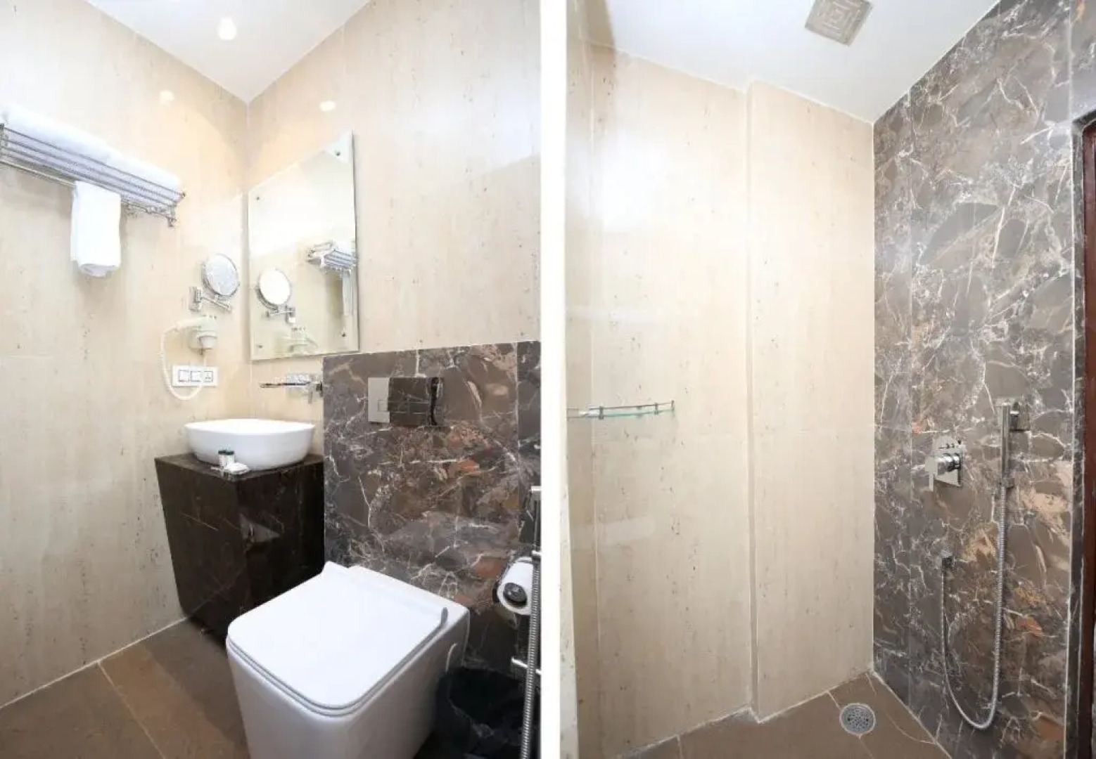 Arista Hotel by OYO Rooms