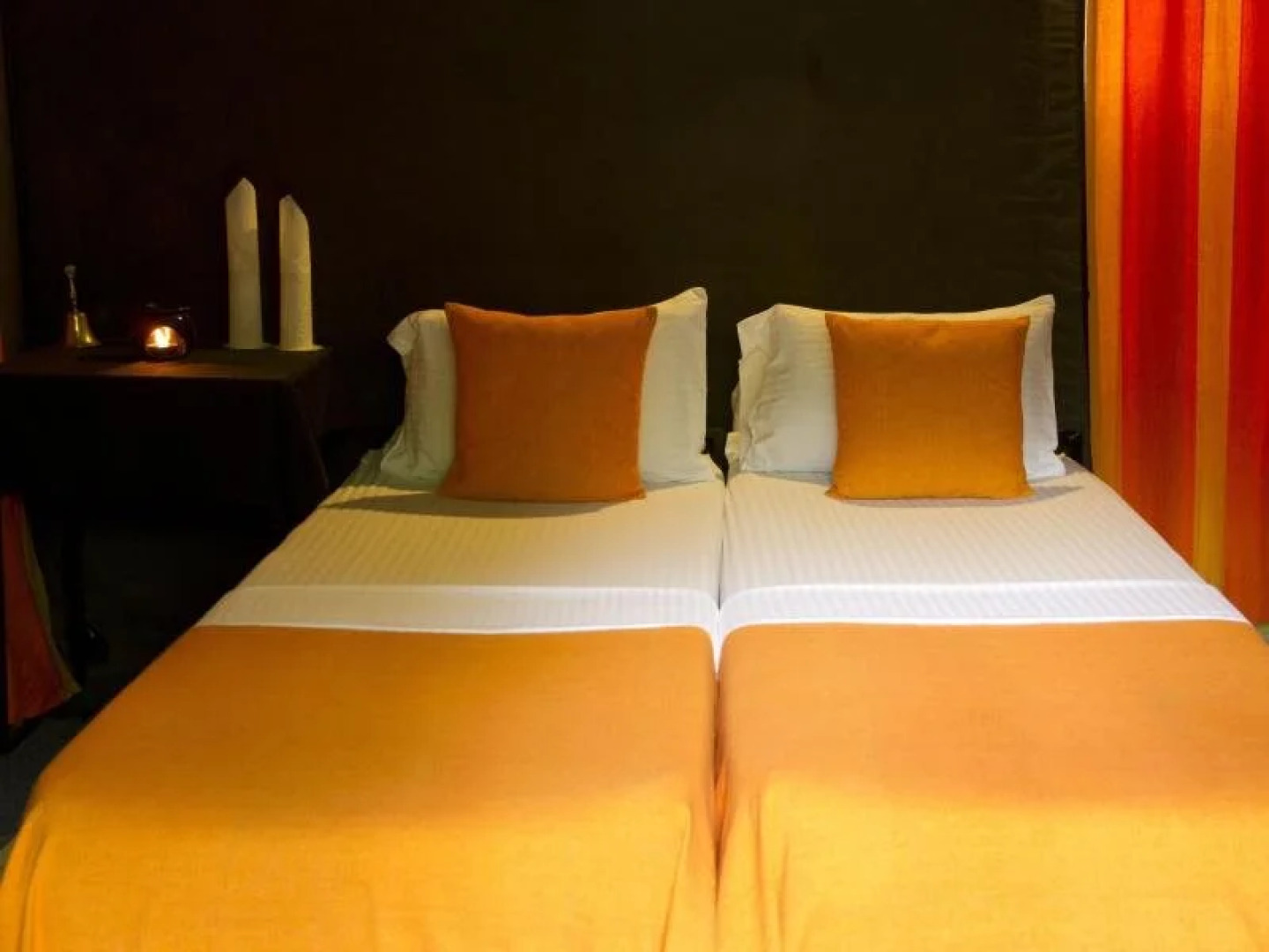 Explorer by Eco Team - Knuckles