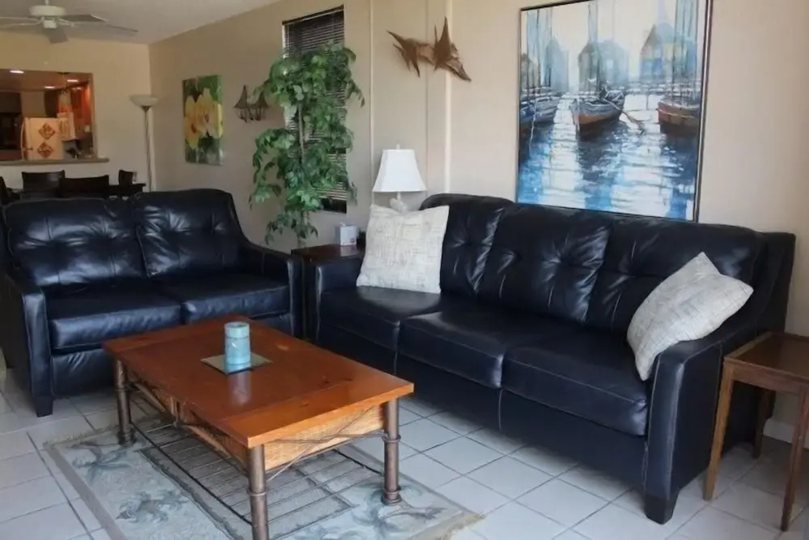 End Unit With Ocean Views And Juliet Balcony. 2 Bedroom Condo by RedAwning