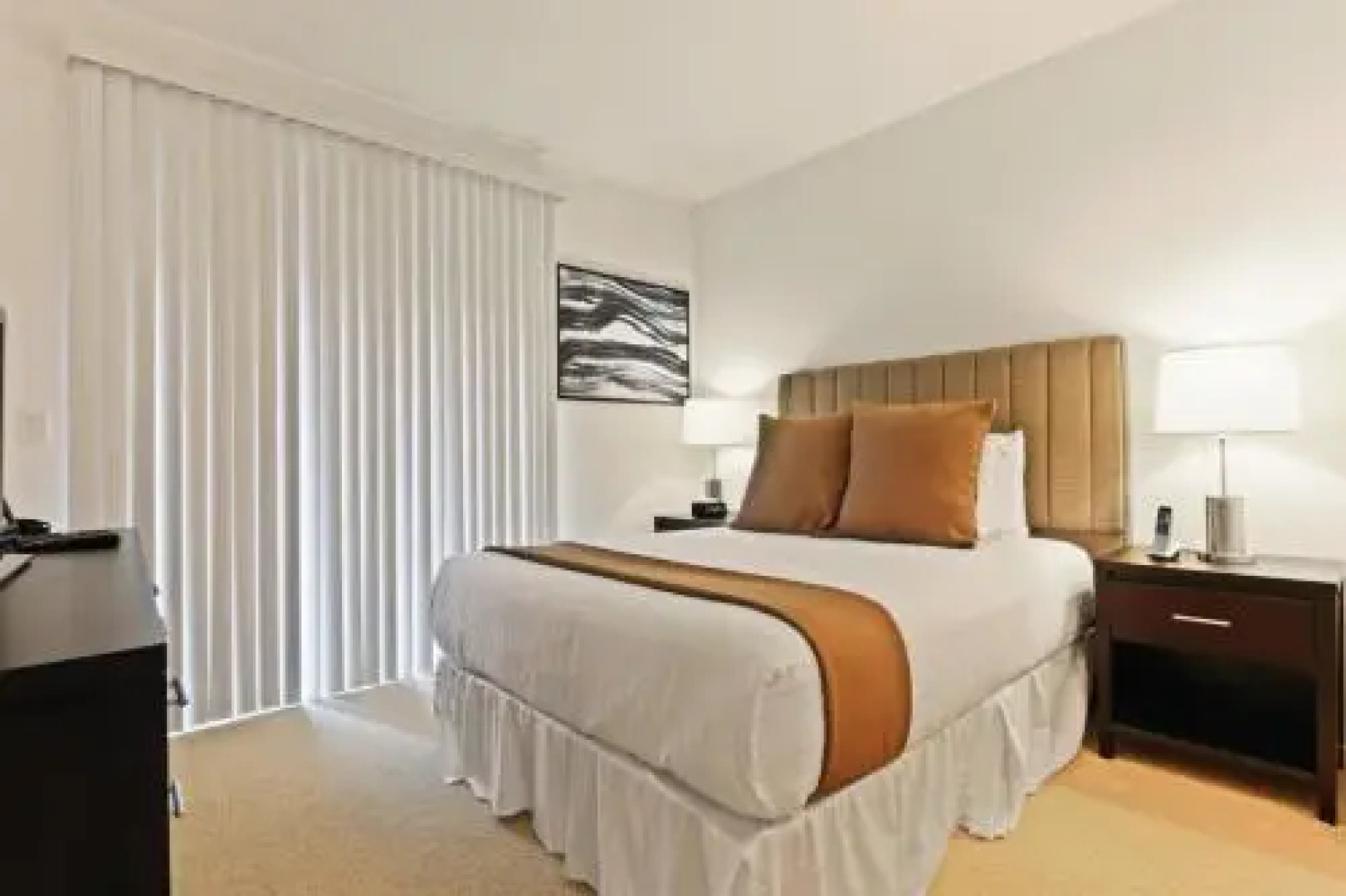 Bluebird Suites in Irvine