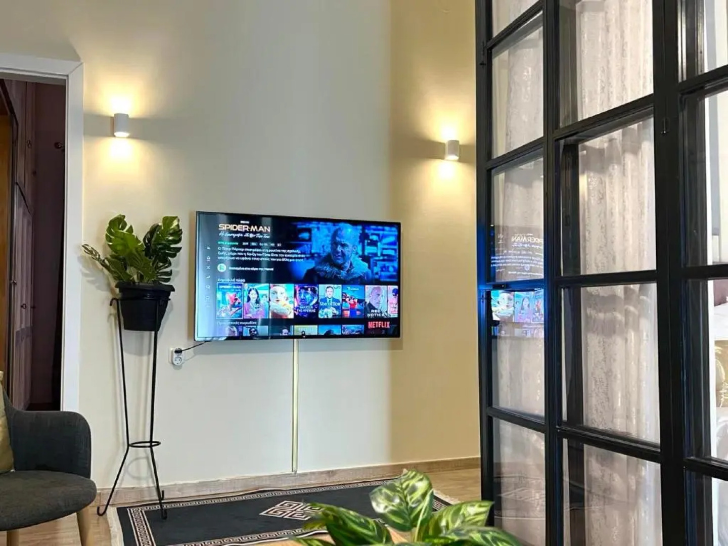 Luxury seafront house nearby Delphi