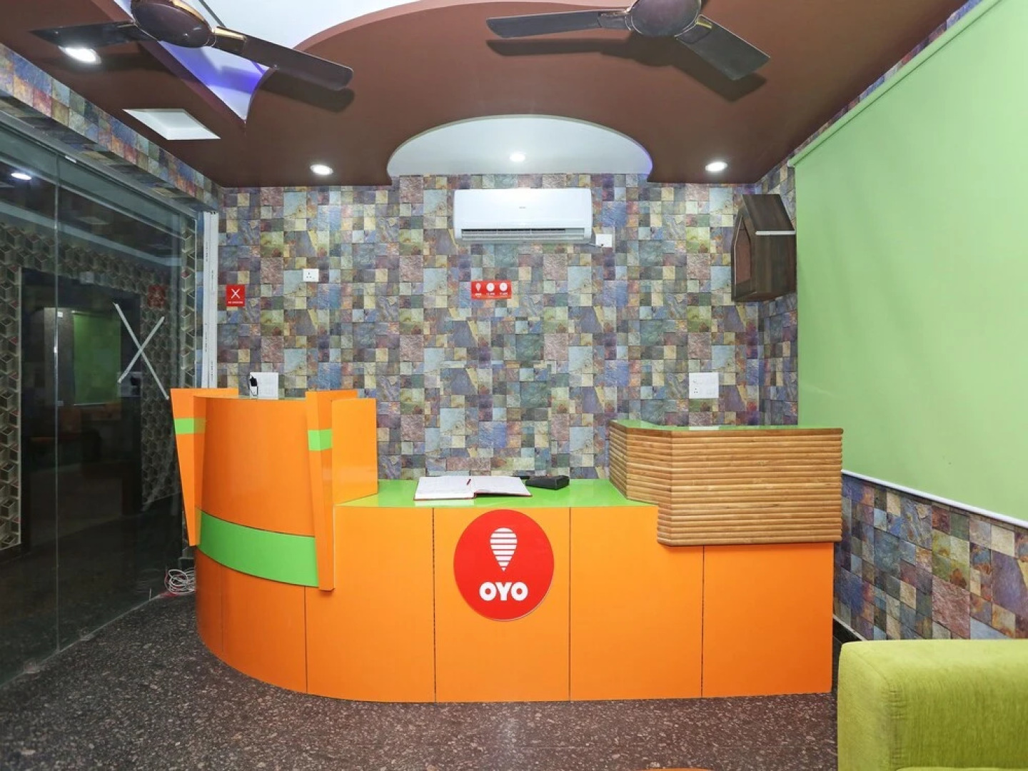 FabHotel Glorify Stay