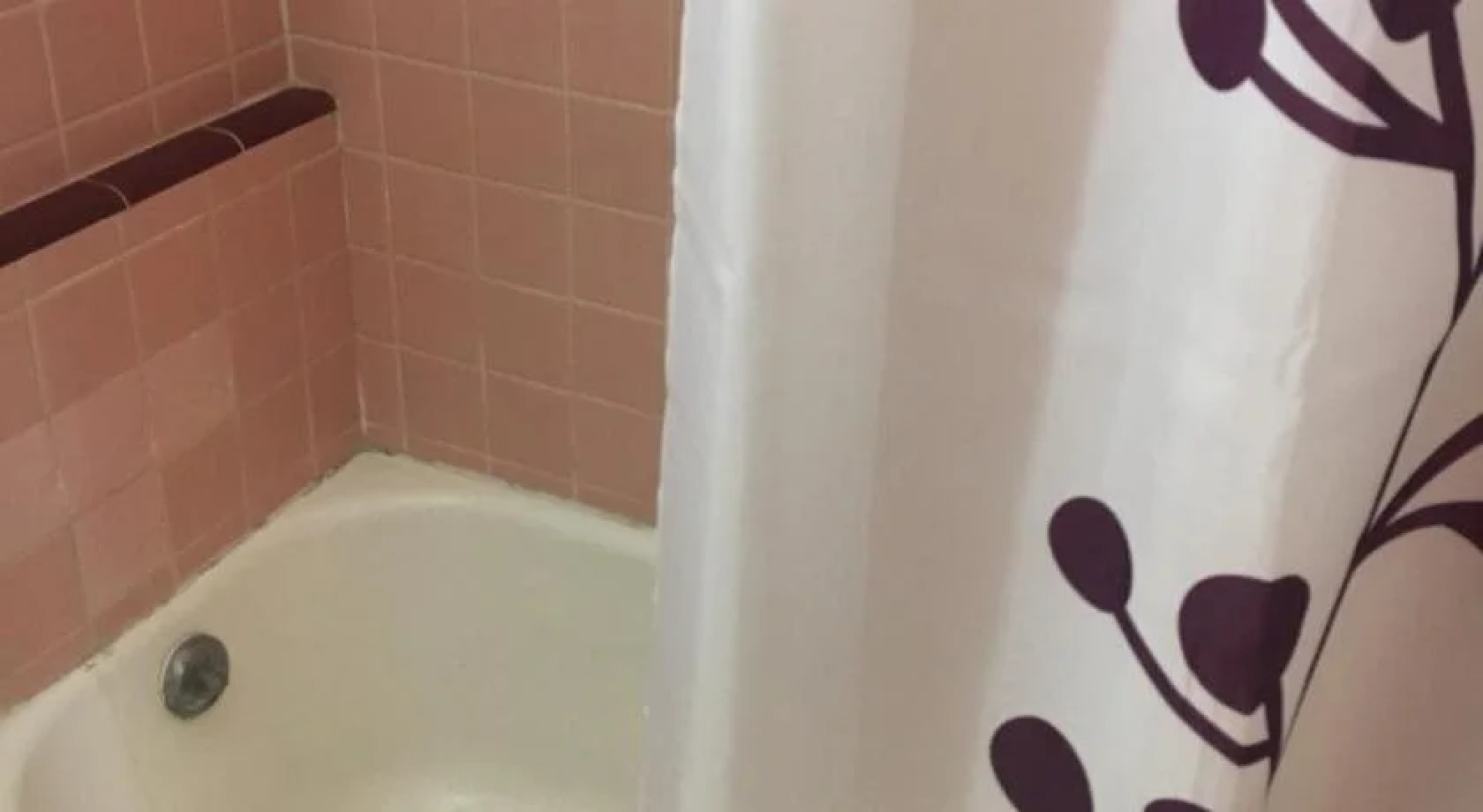 Nassau Holiday Motel