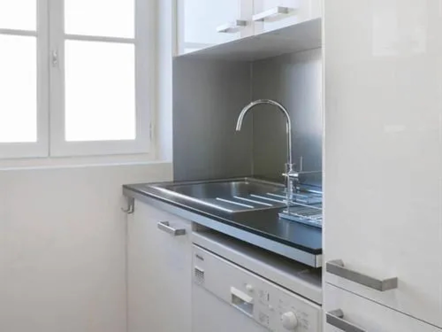 Apart By Jo - Proc 2D