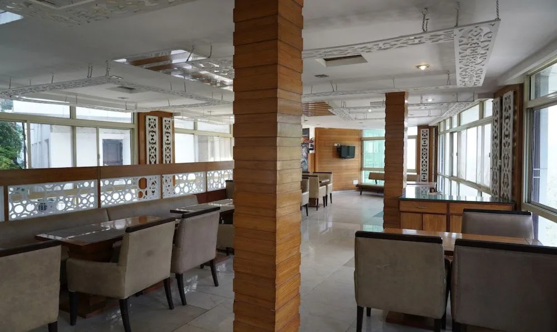 Treebo Trend Royal Mansion