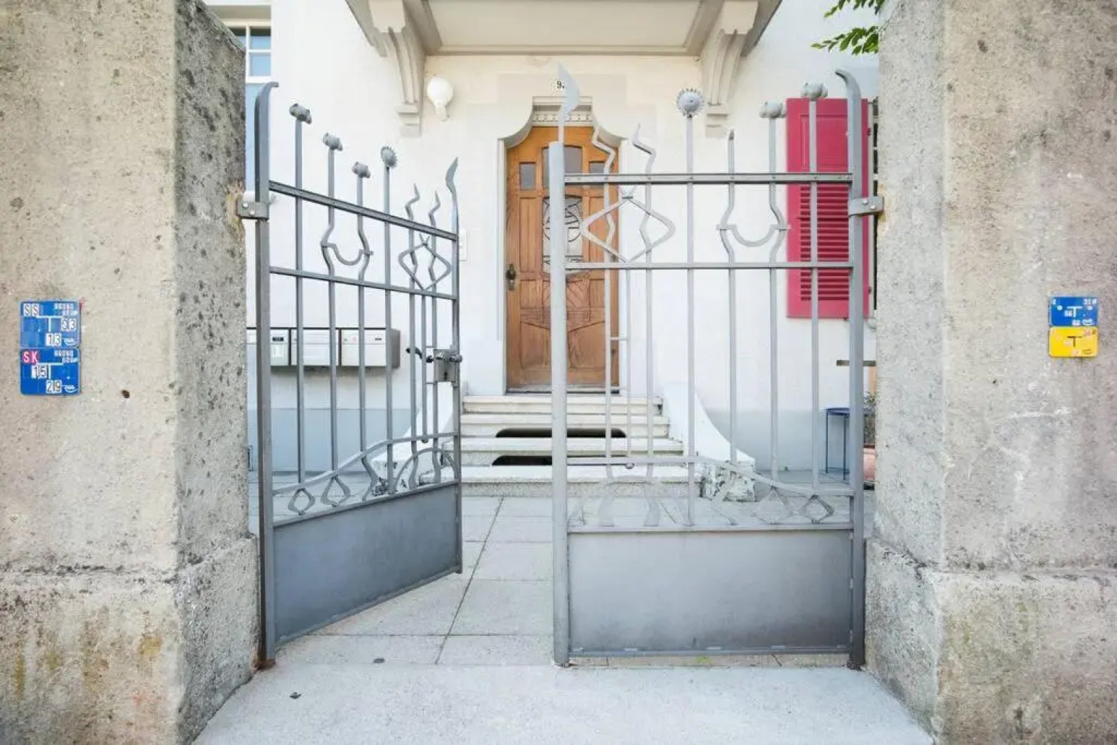 2 Zimmer in Jugendstilwohnung mit Garten (1-6 P.)