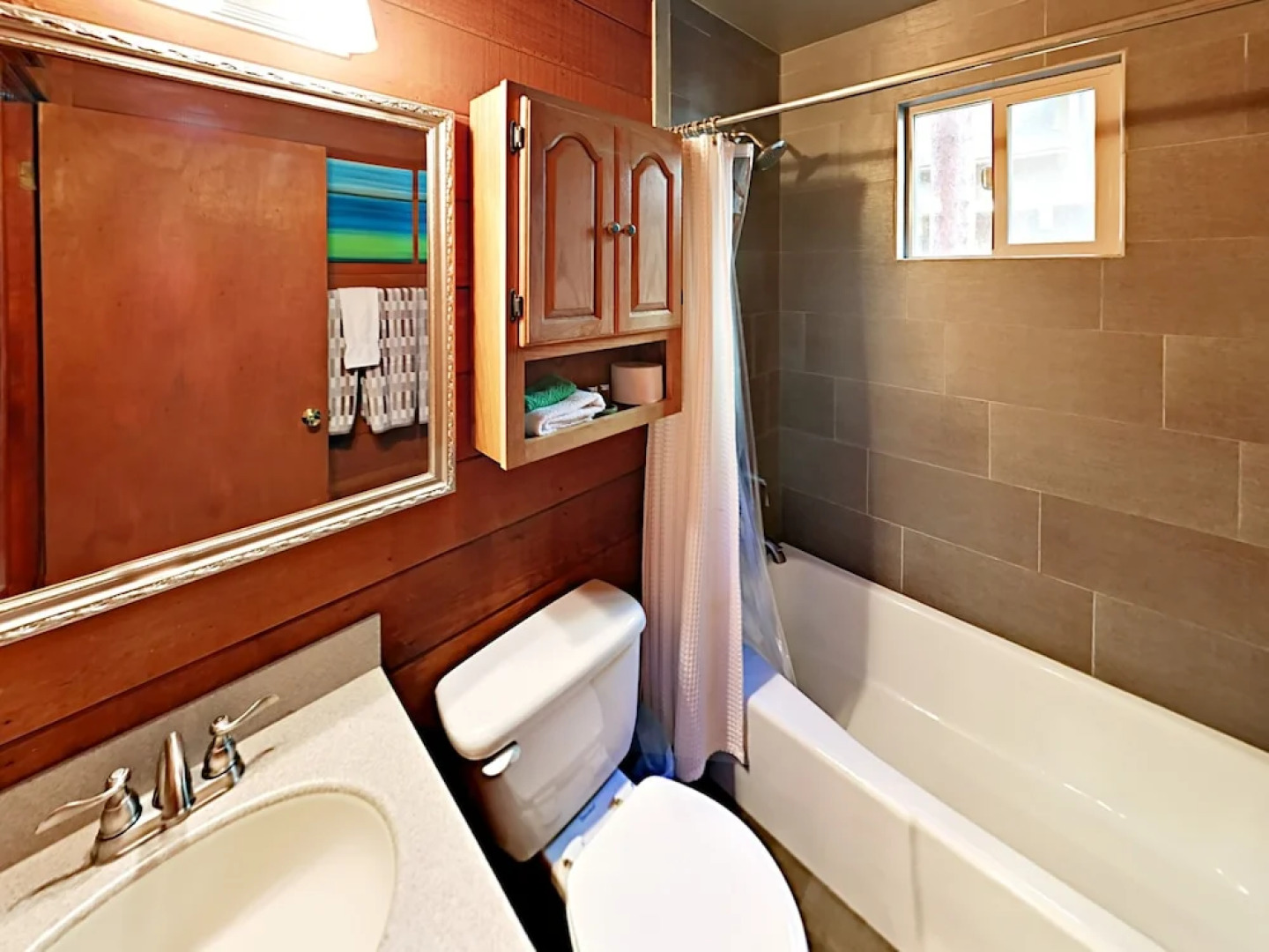 2260 Arizona Avenue Home 4 Bedrooms 2 Bathrooms Home