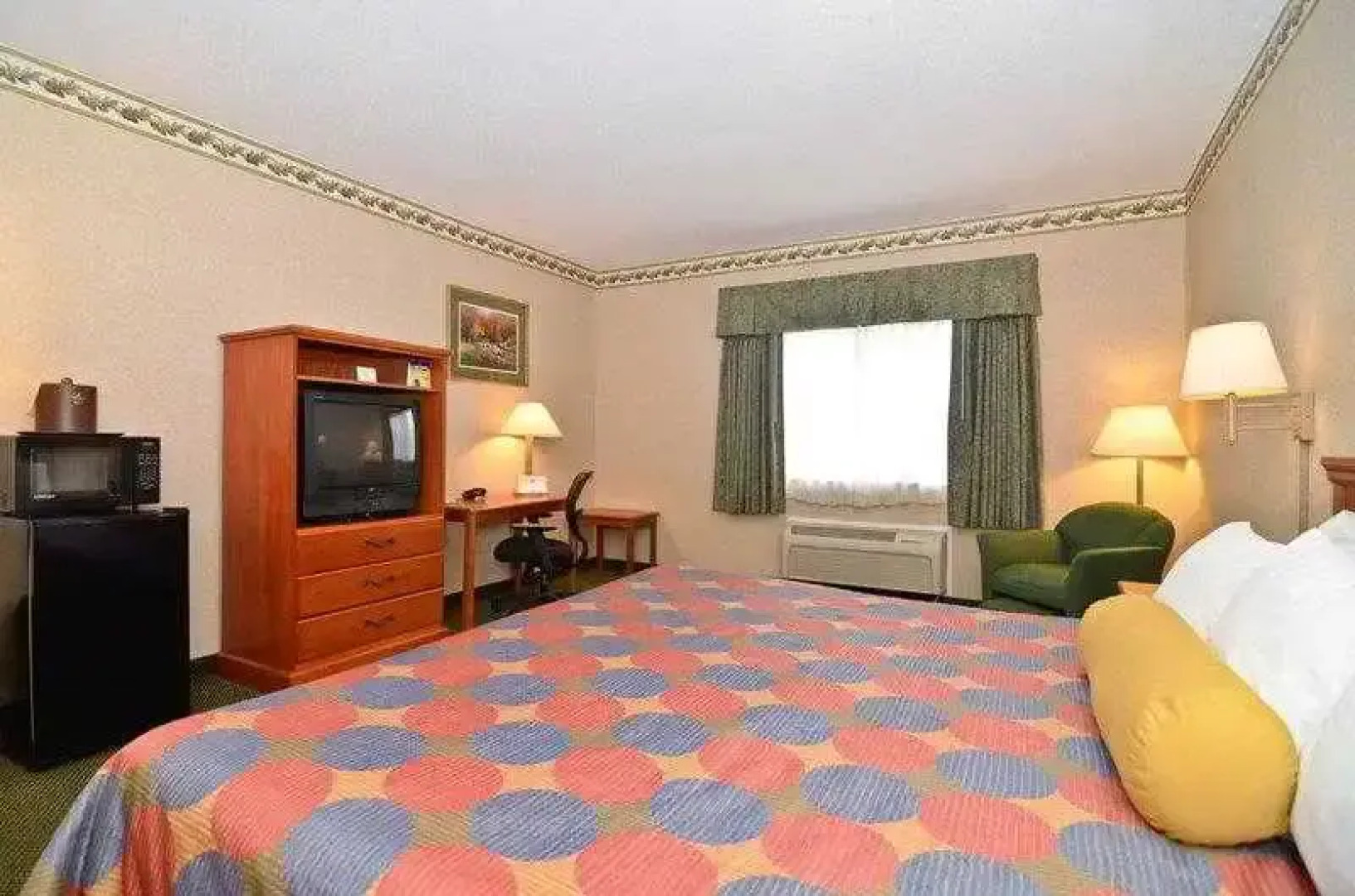 Best Western Napoleon Inn & Suites