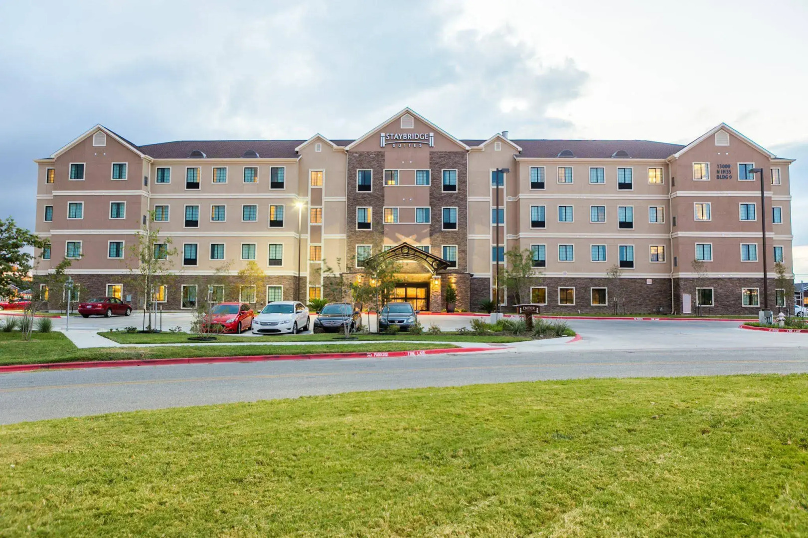 Staybridge Suites Austin North - Parmer Lane by IHG