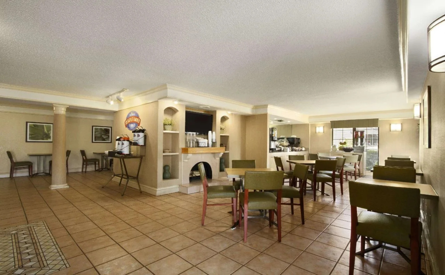 Budget Inn & Suite Atlanta Marietta Stadium