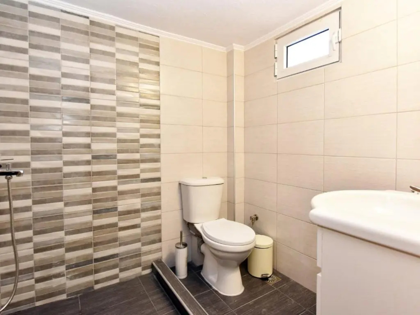 3S Apartments by TravelPro Sevices Nea Flogita Halkidiki