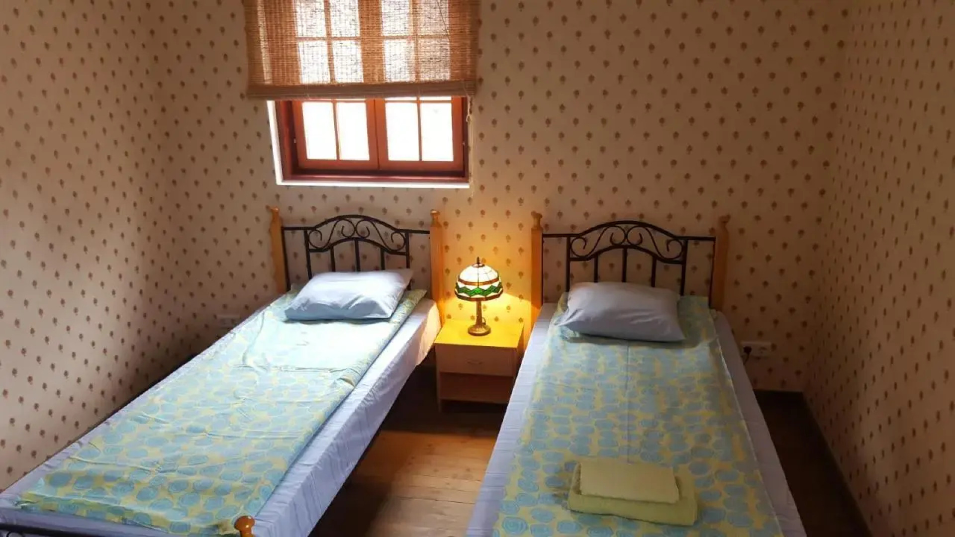 Deluxe Apartments in the City Center with Balcony