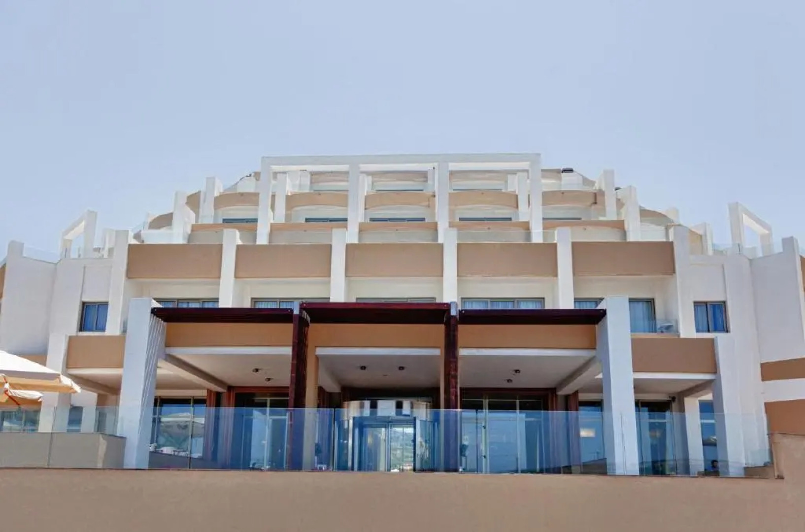 db Seabank Resort and Spa