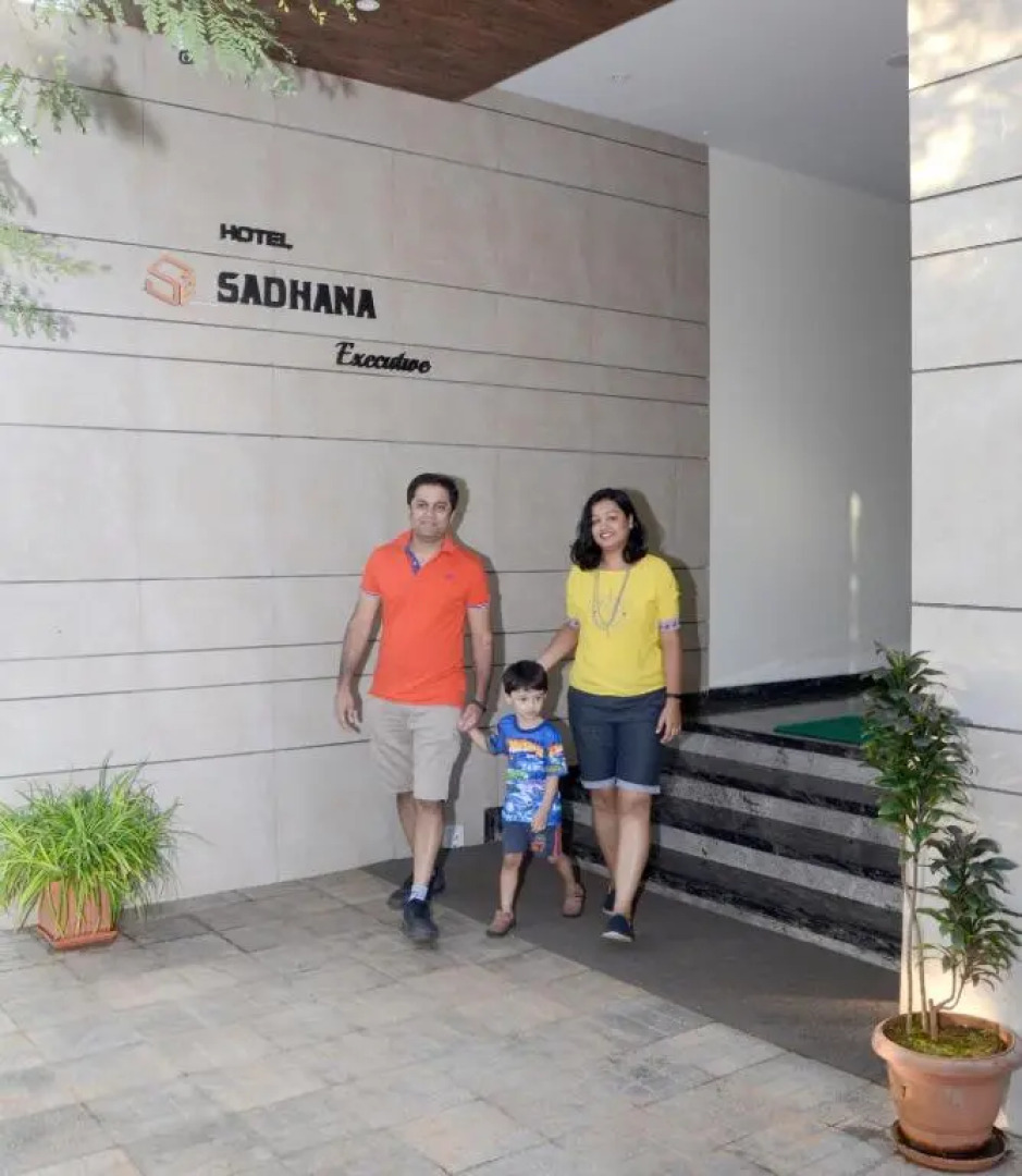Hotel Sadhana Executive