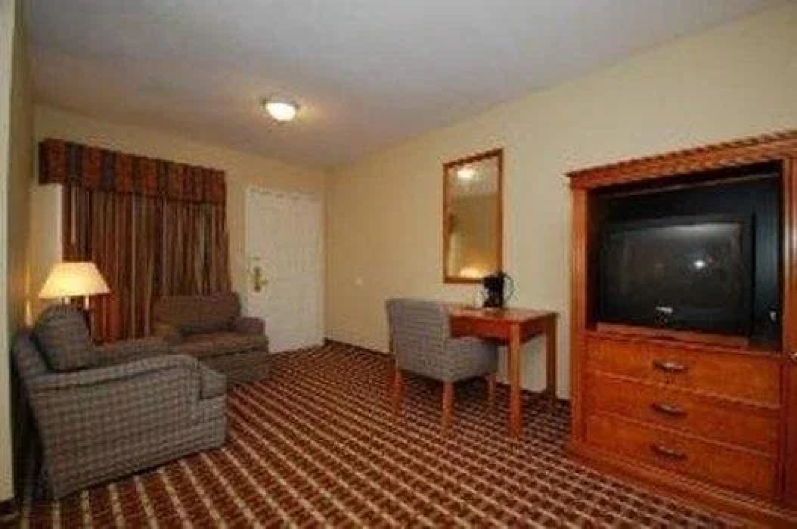 Motorsports Inn and Suites