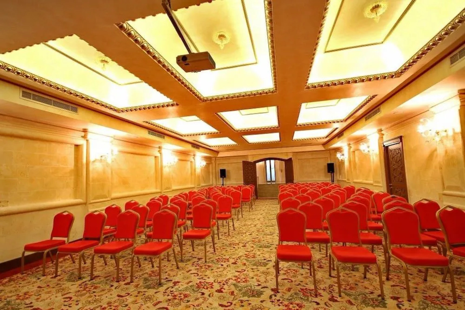 Izala Hotel - Boutique Class