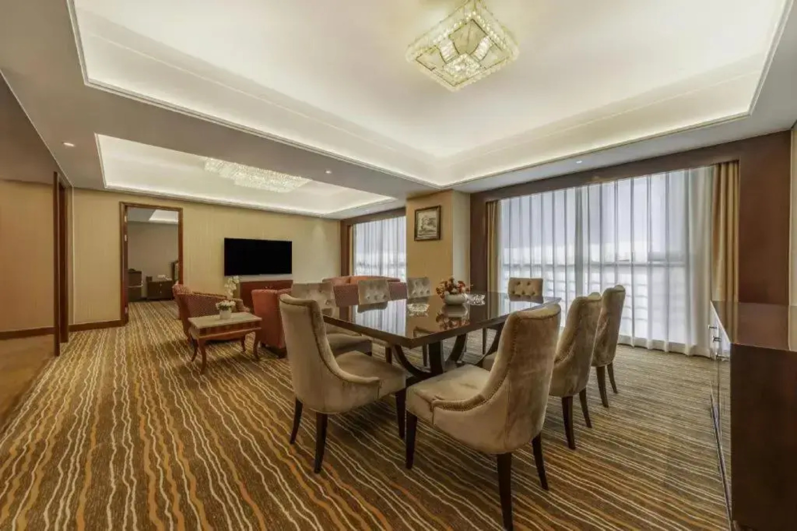 Hohhot Hai Liang Plaza Hotel