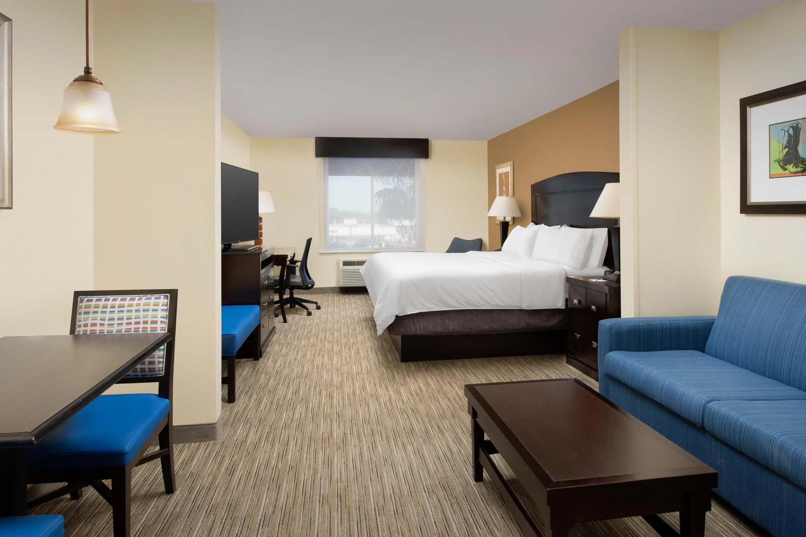 Holiday Inn Express Hotel & Suites Uvalde by IHG