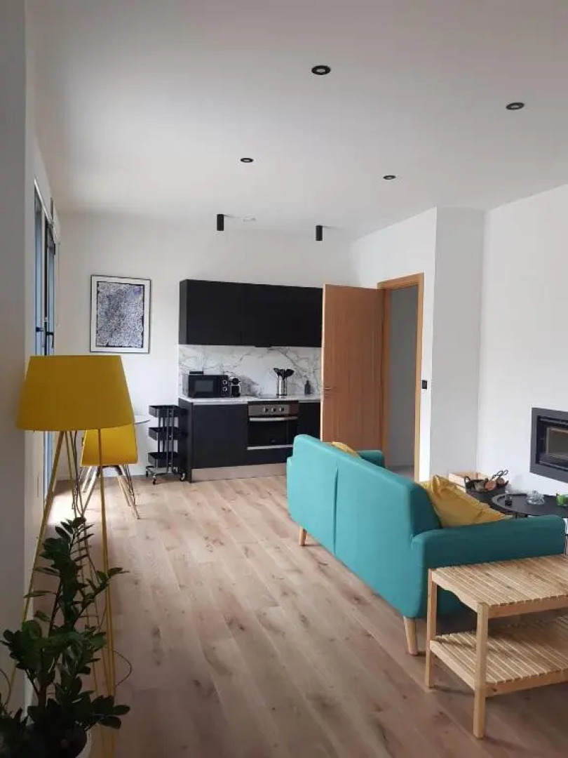 Párpados, casa con jacuzzi para dos