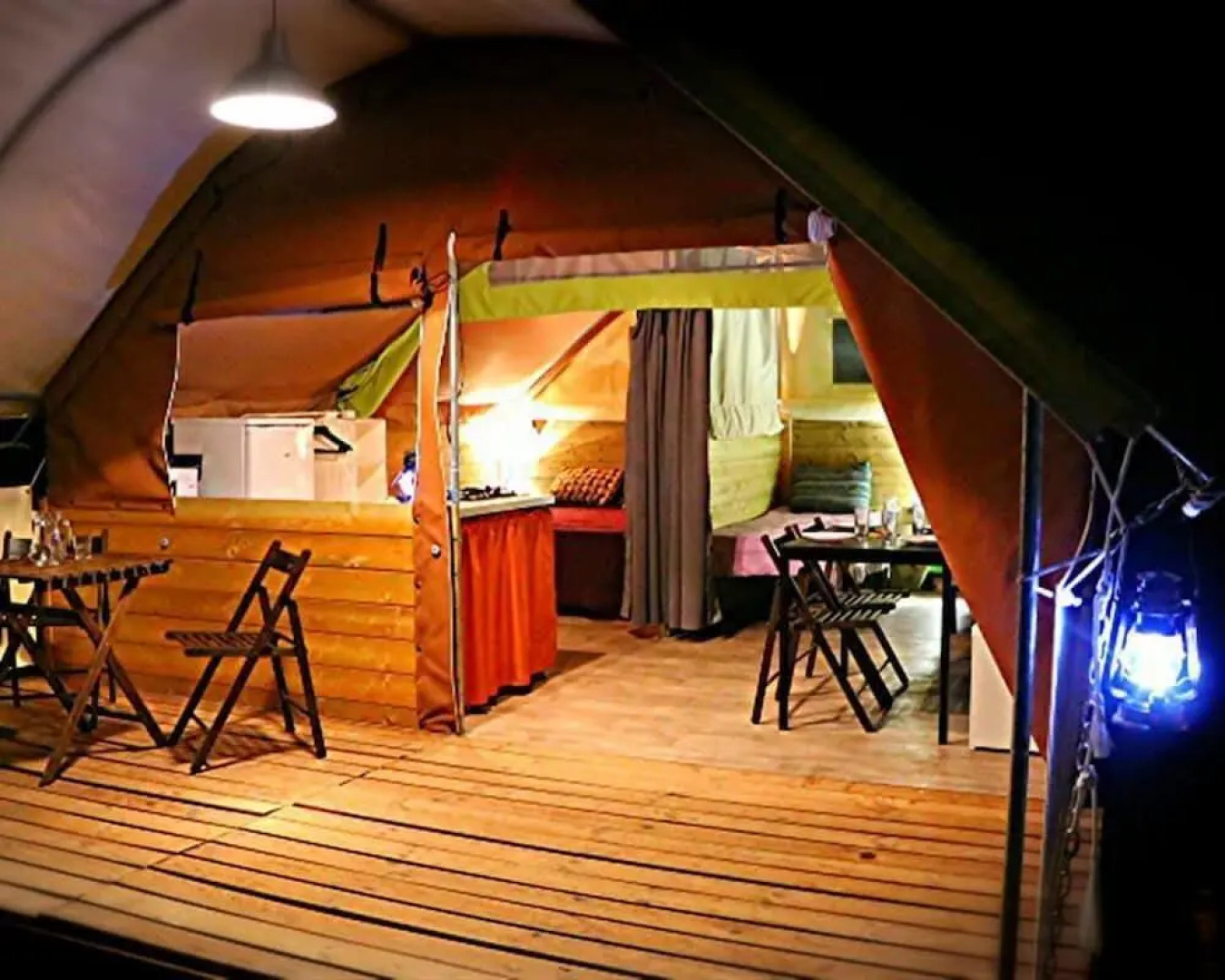 Camping des Rives des Corbieres