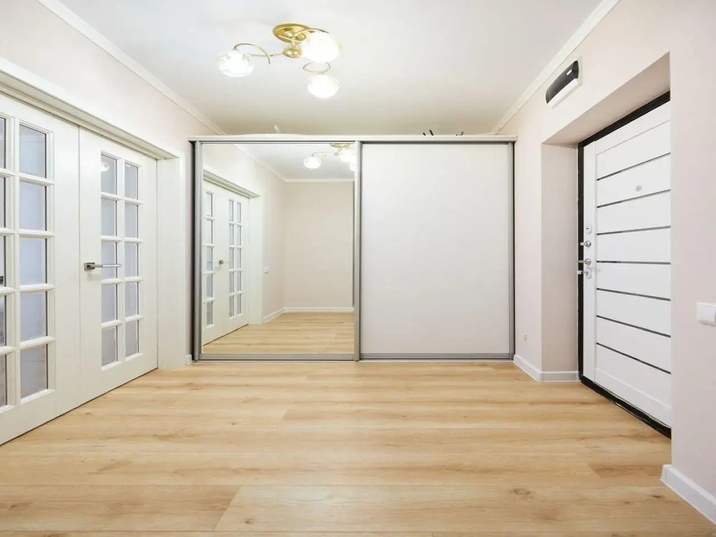 Апартаменты на улице Нансена 109/6-1