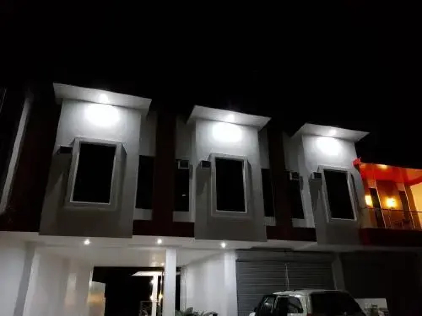 B&S Orchids suites hotel