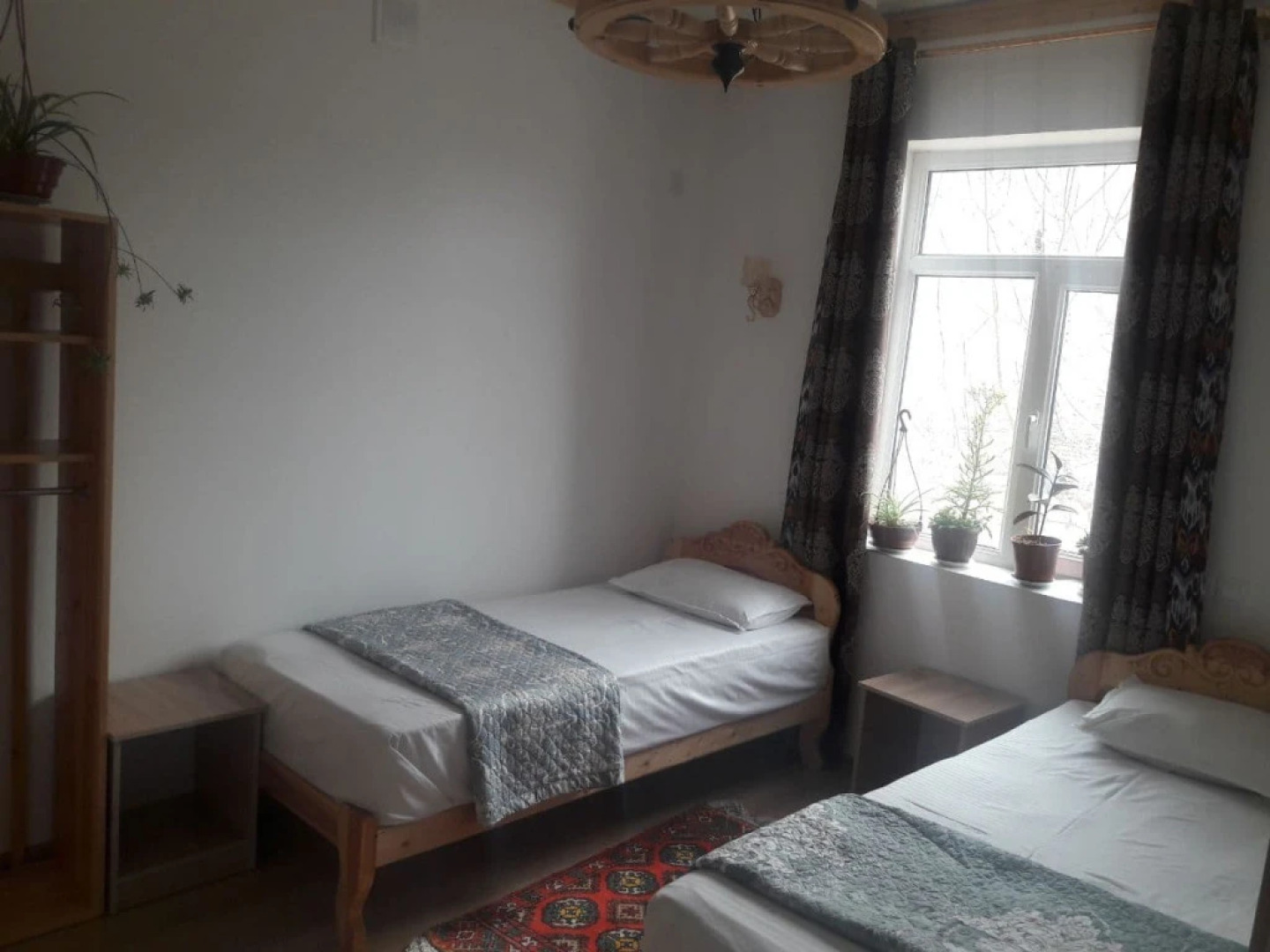 Nazira Guest House