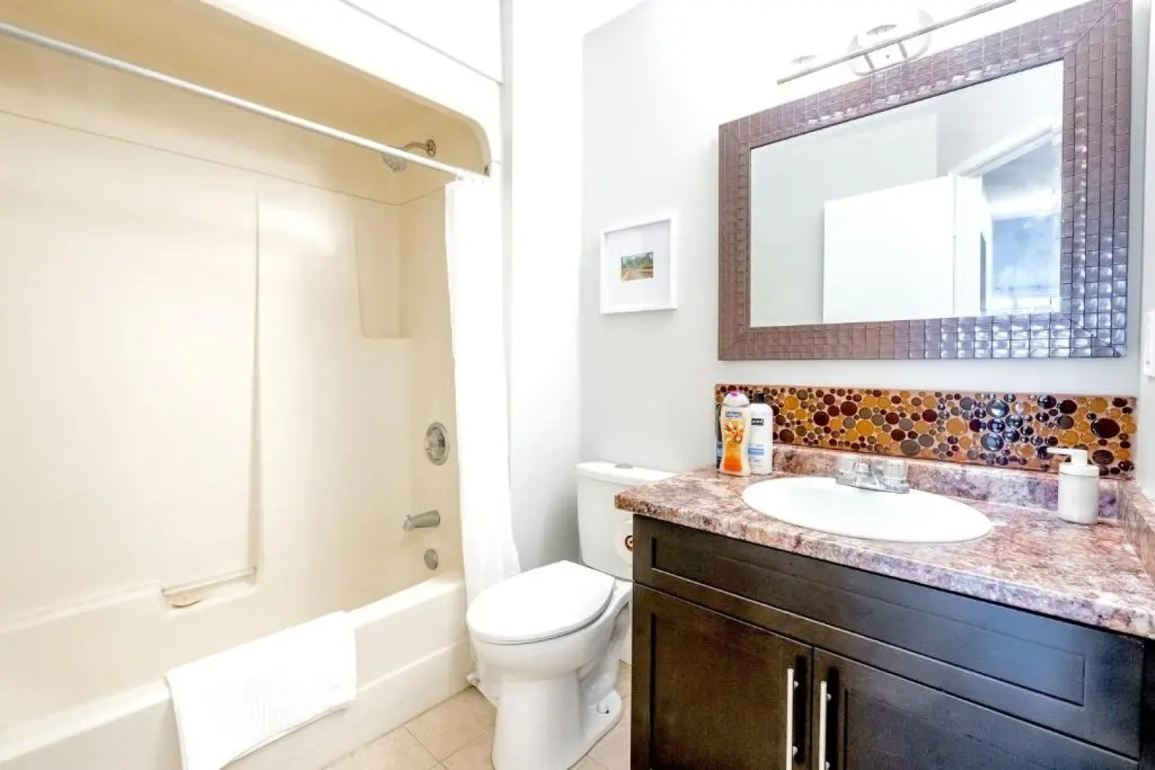 1BR Loft Close to DT Cambridge Trail and Park