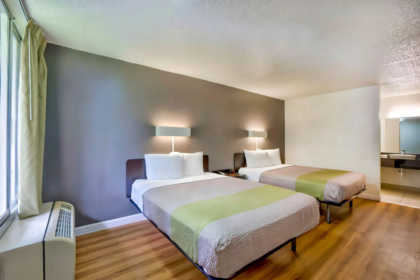 Motel 6 Gainesville, FL