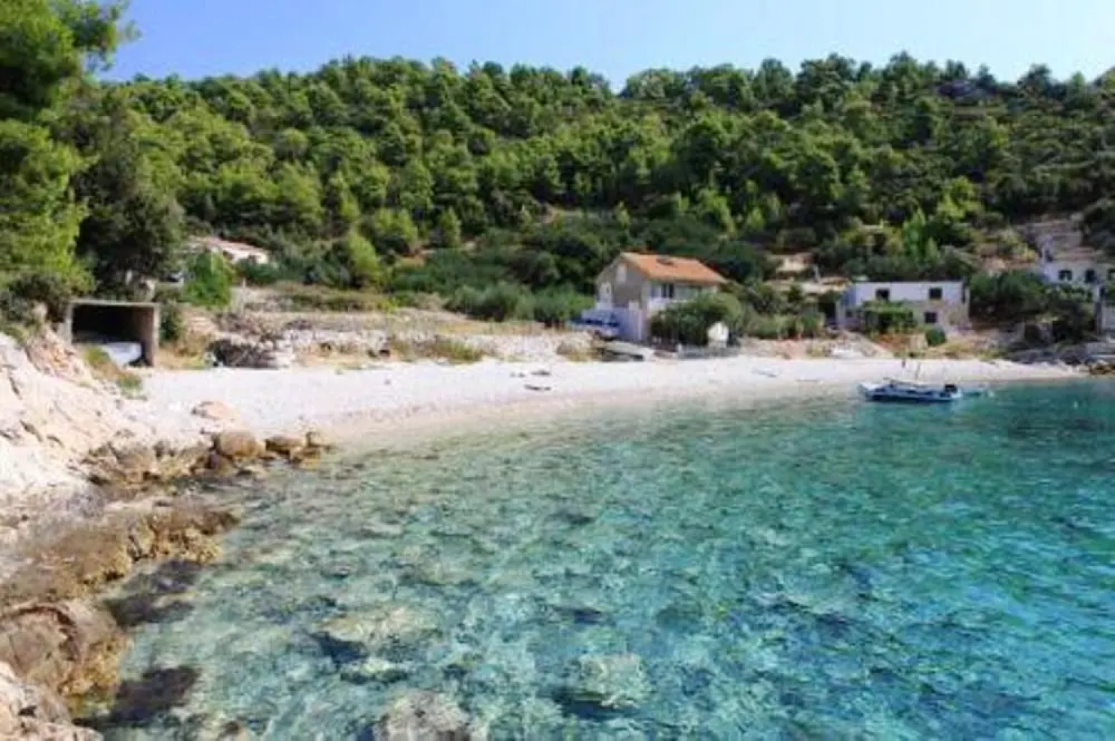 Apartment With 3 Bedrooms in Gdinj, With Enclosed Garden - 50 m From t