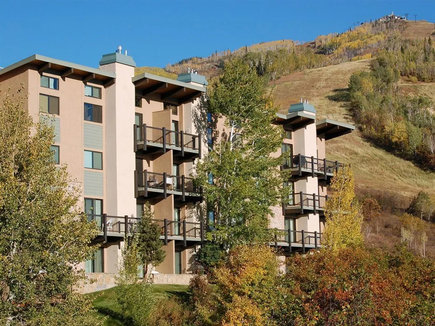 Storm Meadows Club B Condominiums - 115