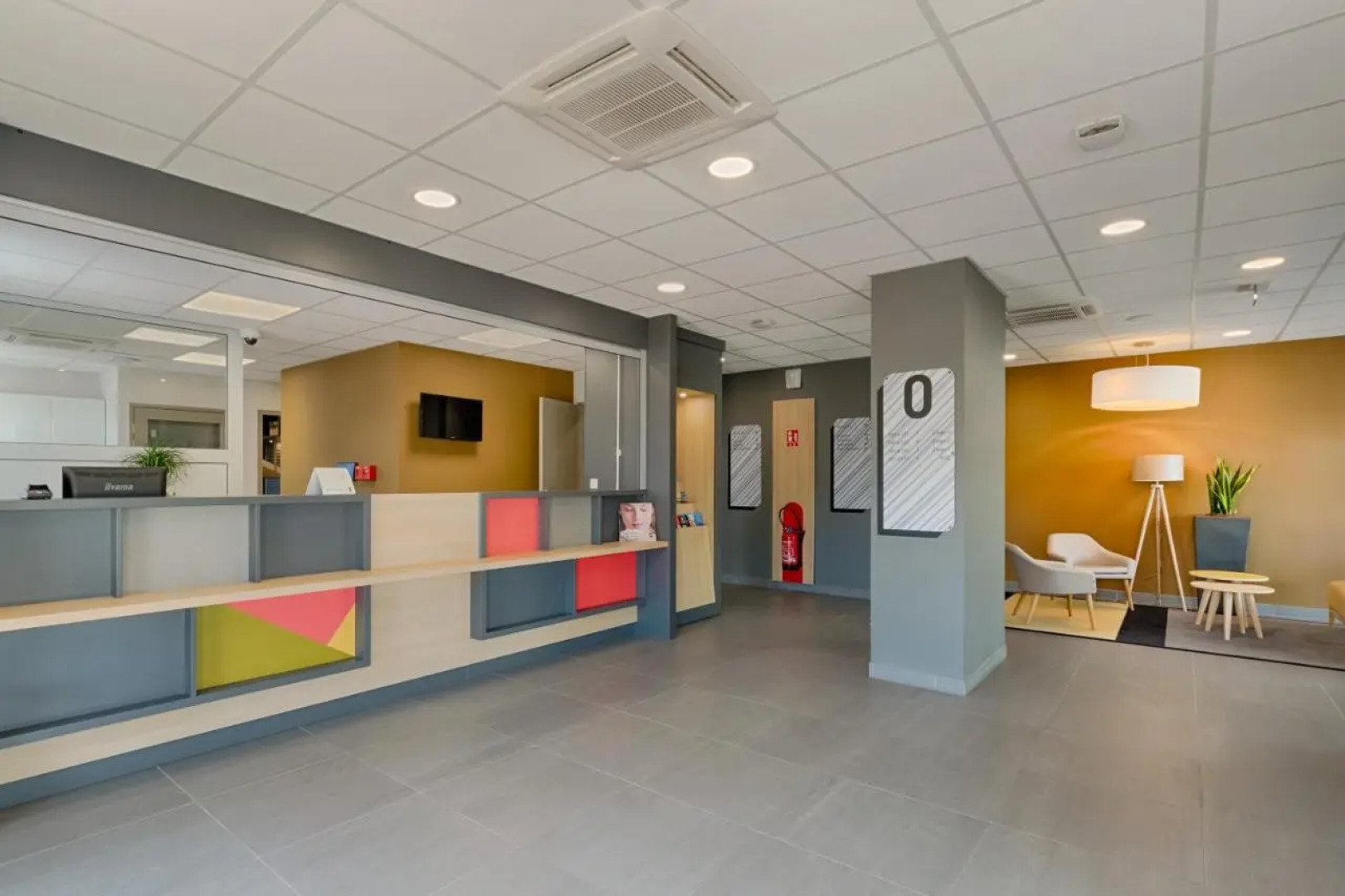 B&B HOTEL MARSEILLE La Valentine Saint-Menet