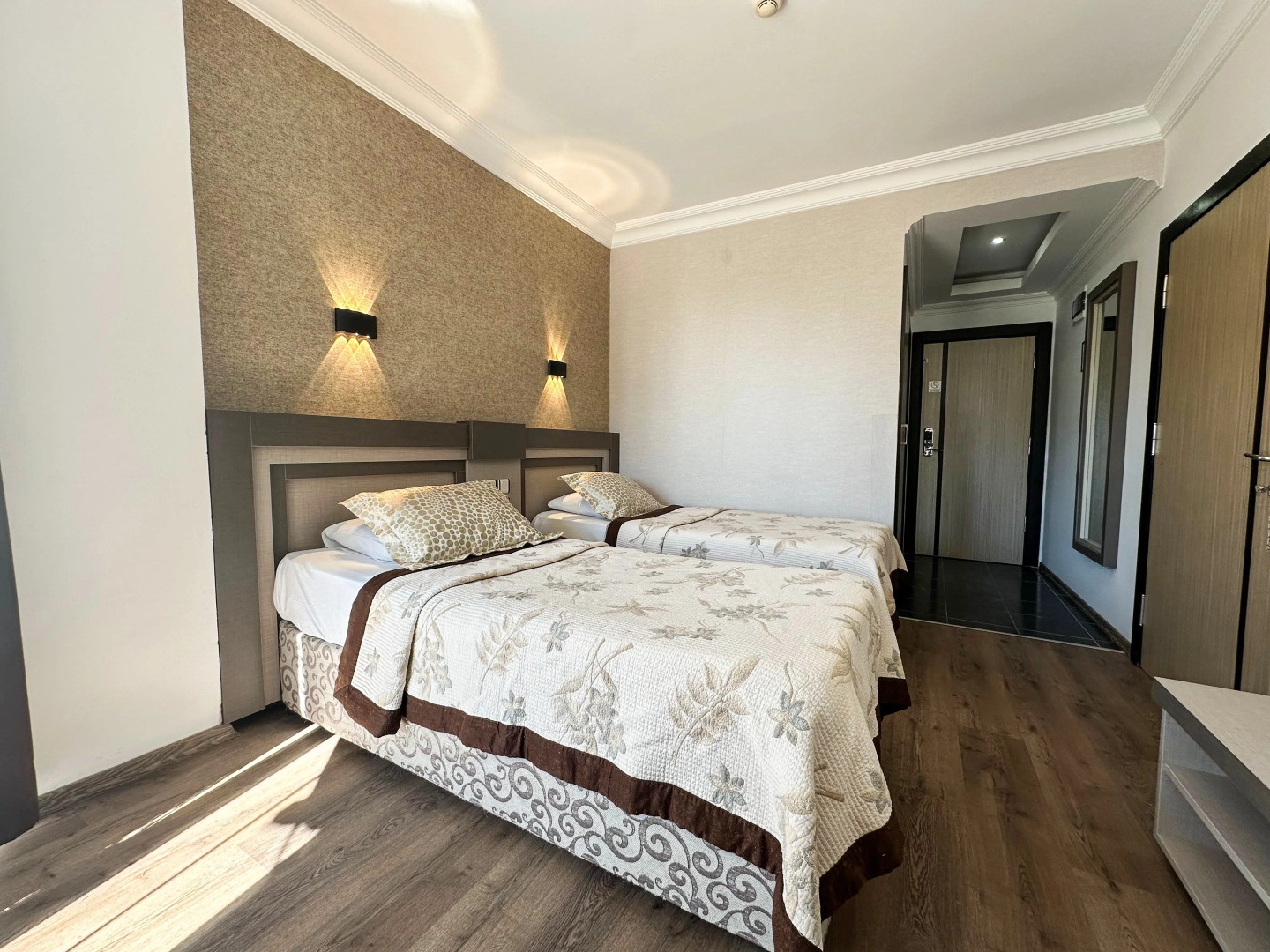 Monte Carlo Hotel - All Inclusive