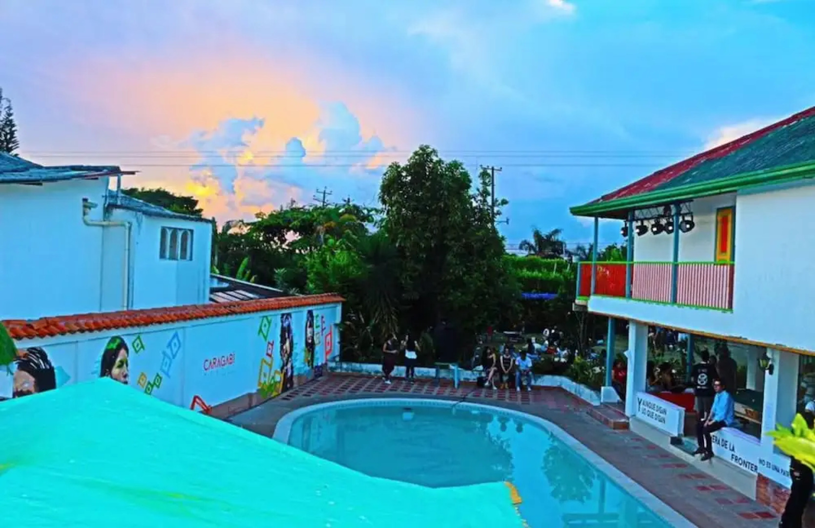 Caragabi Hostel