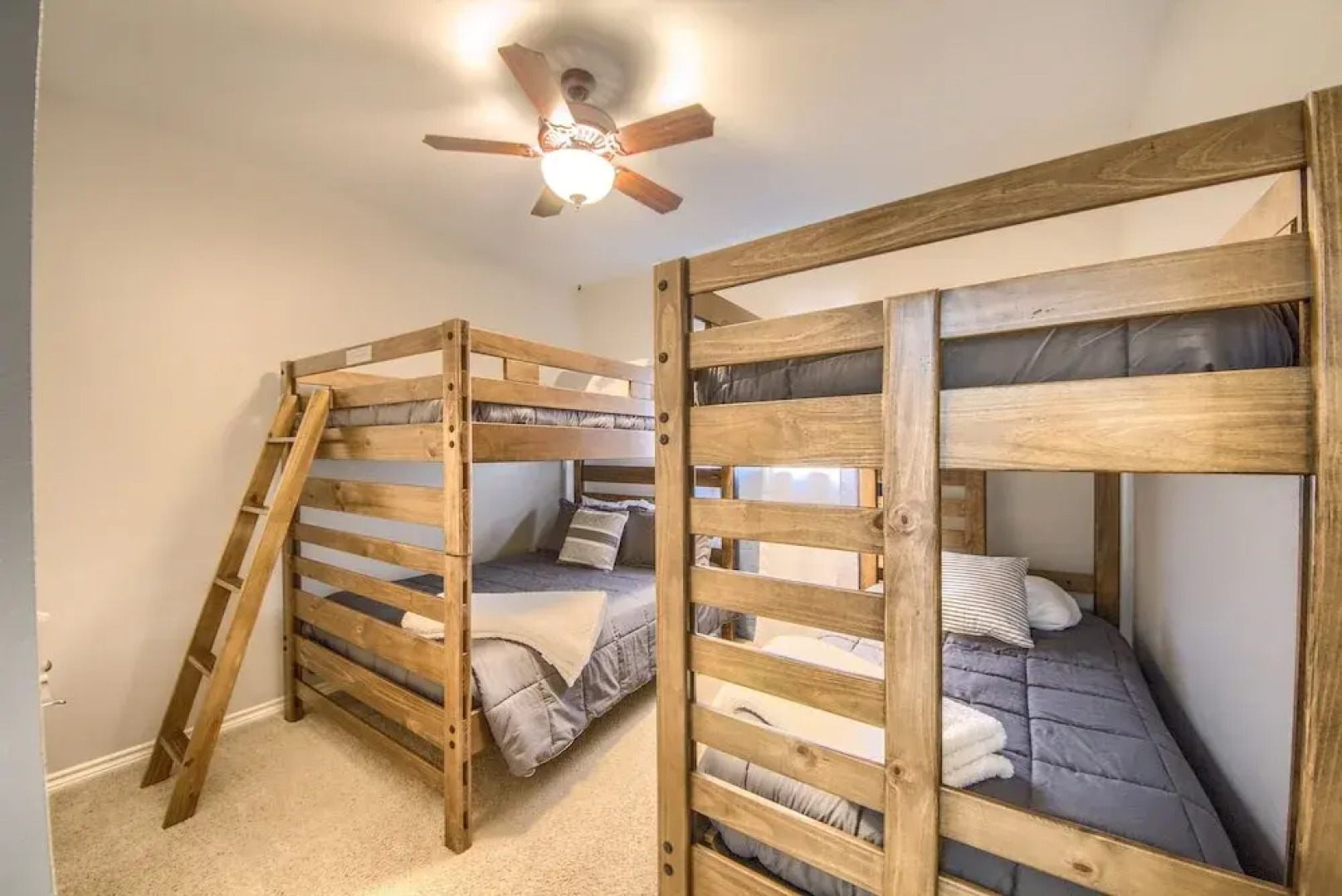 Hillside River Retreat Rg 306 3 Bedroom Condo by RedAwning