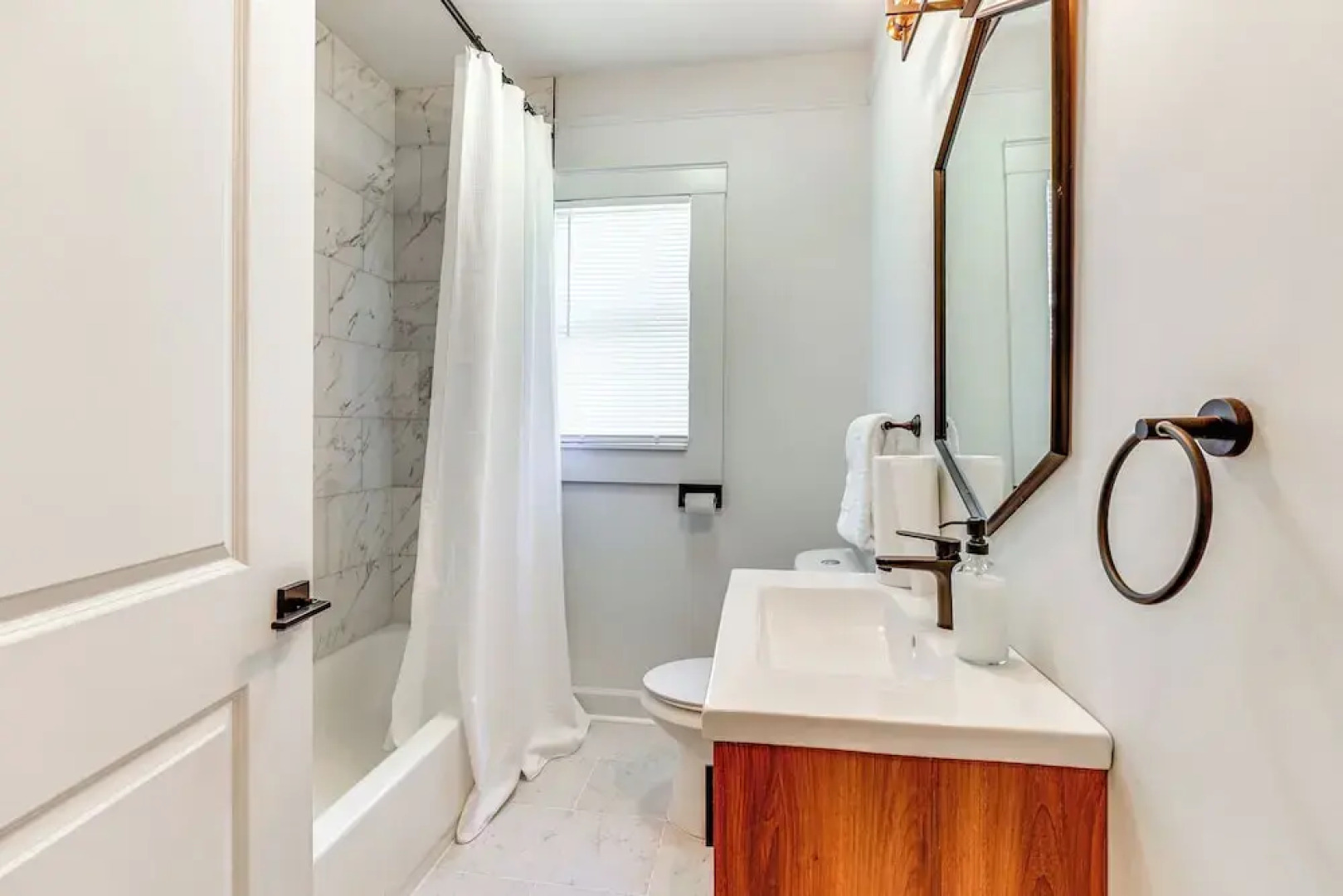 Walk to Amphitheater: Birmingham Retreat w/ Games