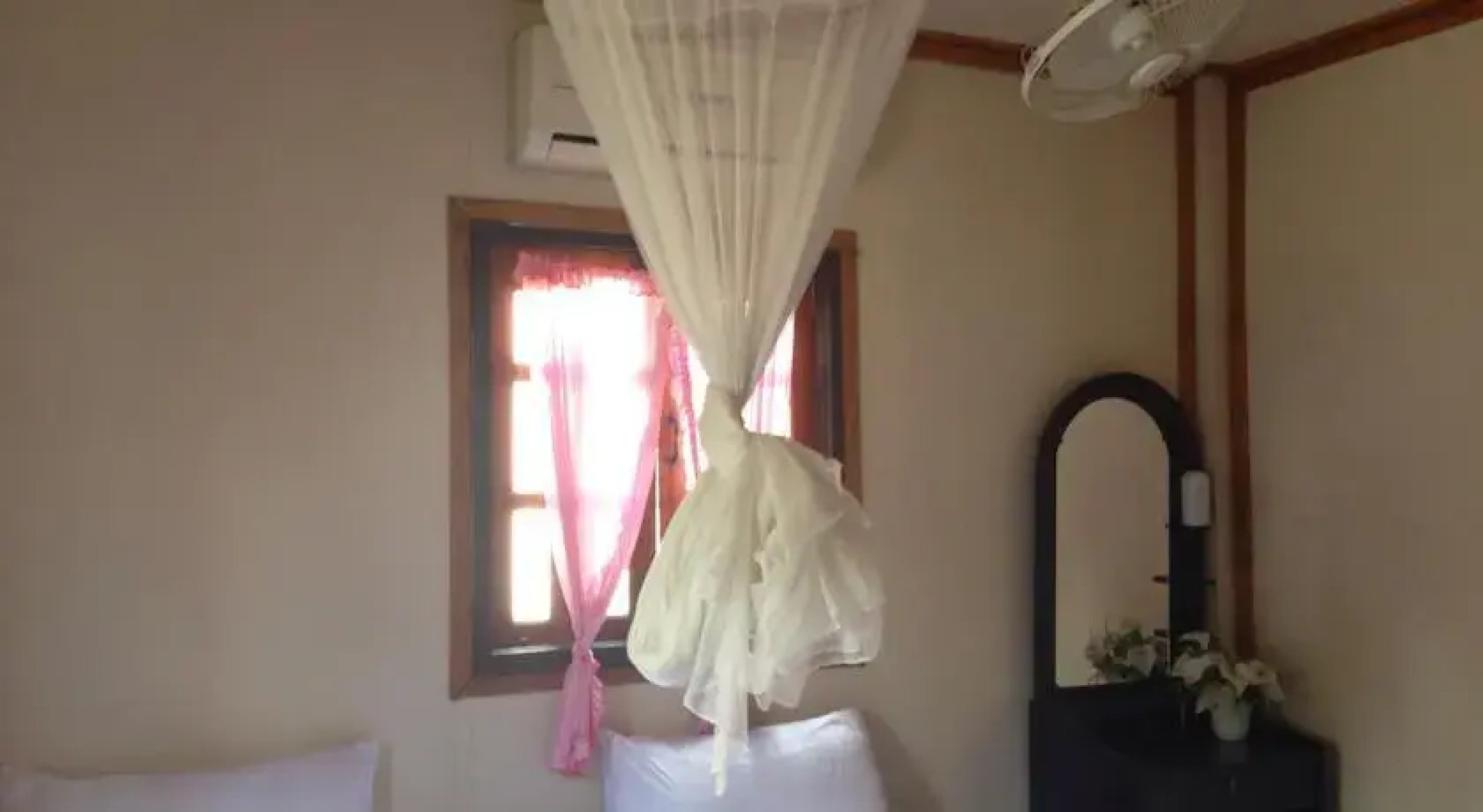 Somphamit Guesthouse