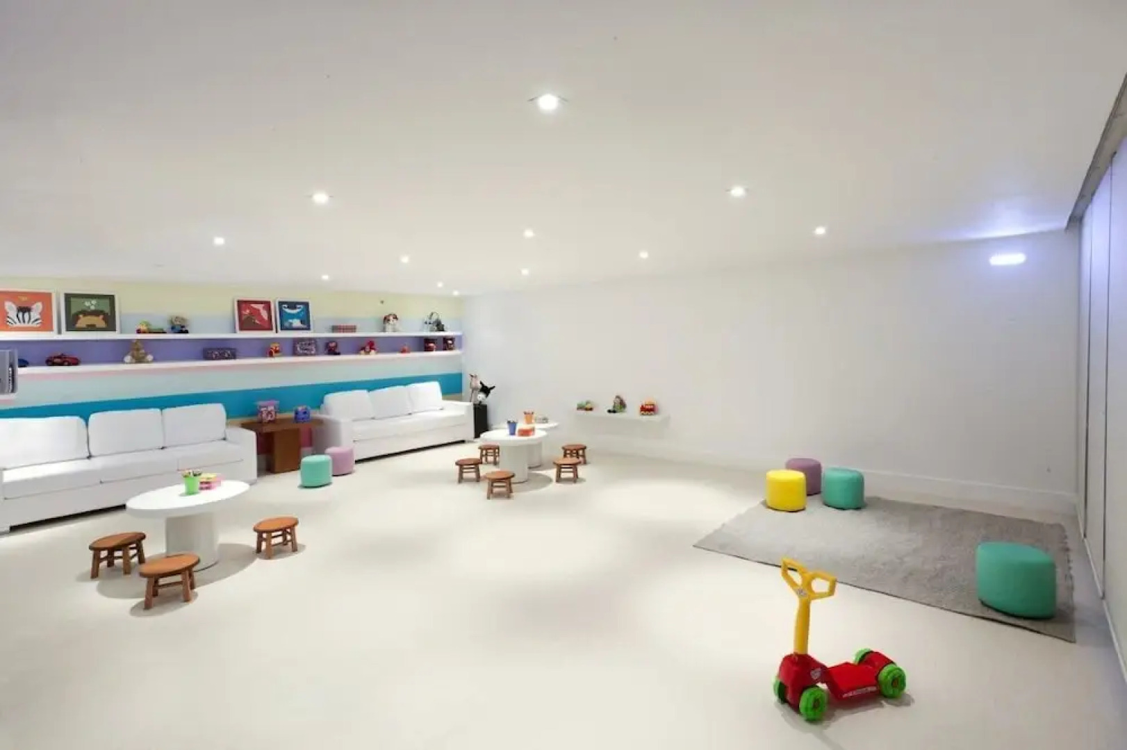 Cobertura Beira-Mar c/ Piscina Privativa – Barra Bali 417