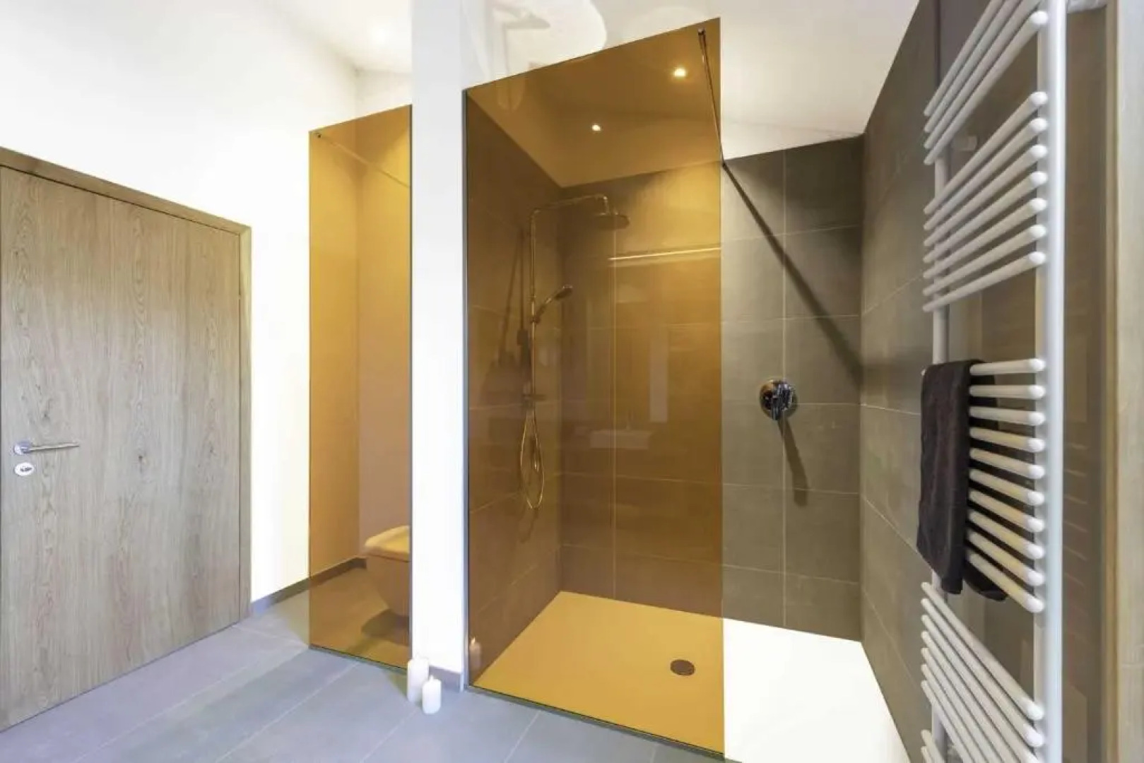 Gud Jard Lodge Nr 08 - Wohngesundes Design-Ferienhaus