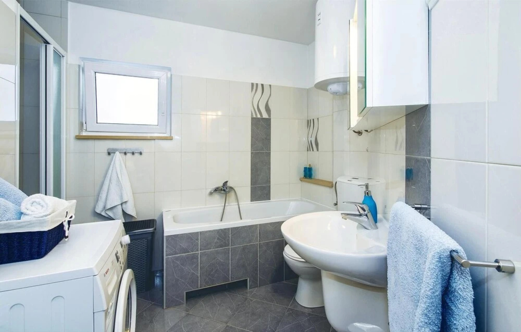 Amazing Home in Omis With Wifi and 3 Bedrooms