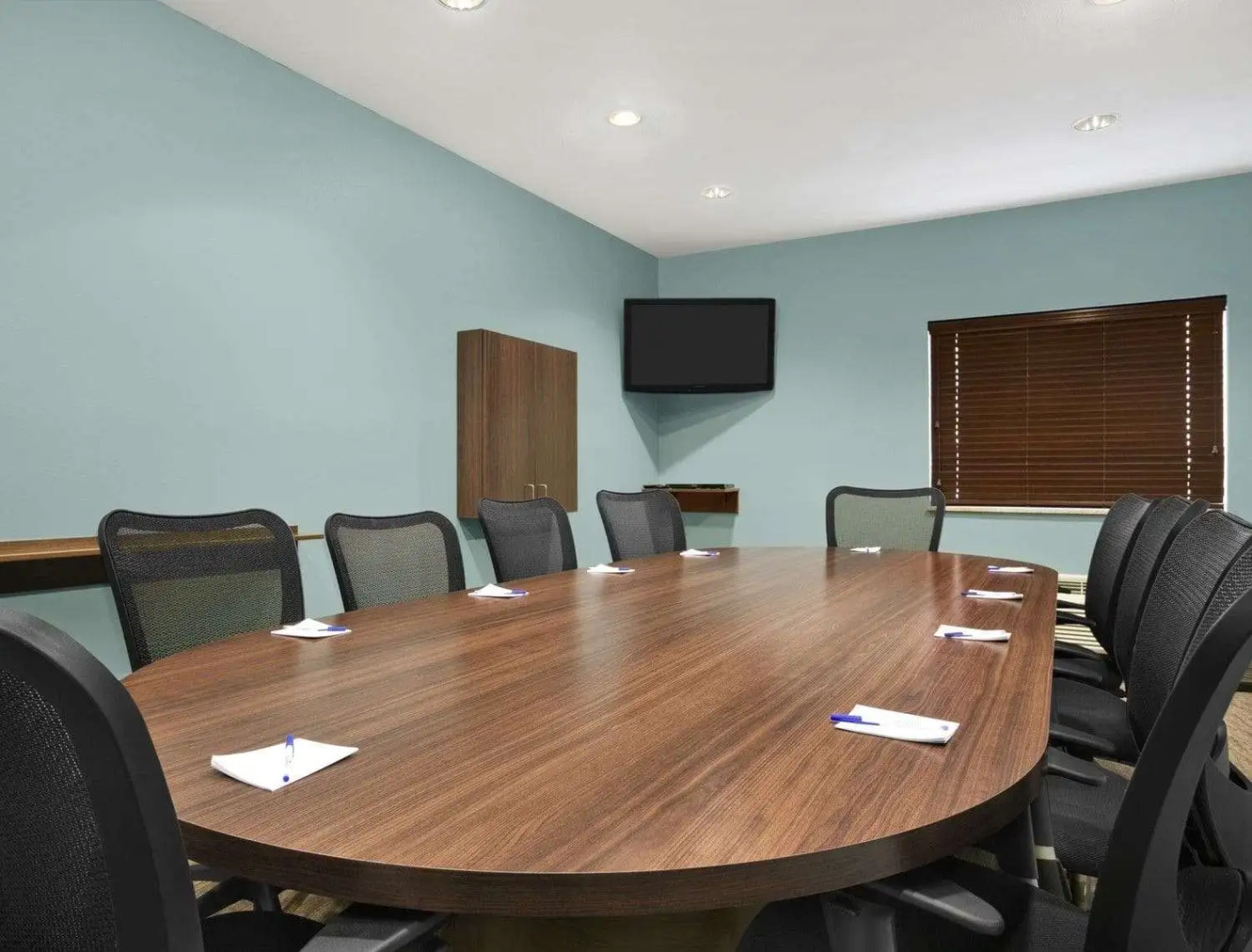 Baymont by Wyndham Minot