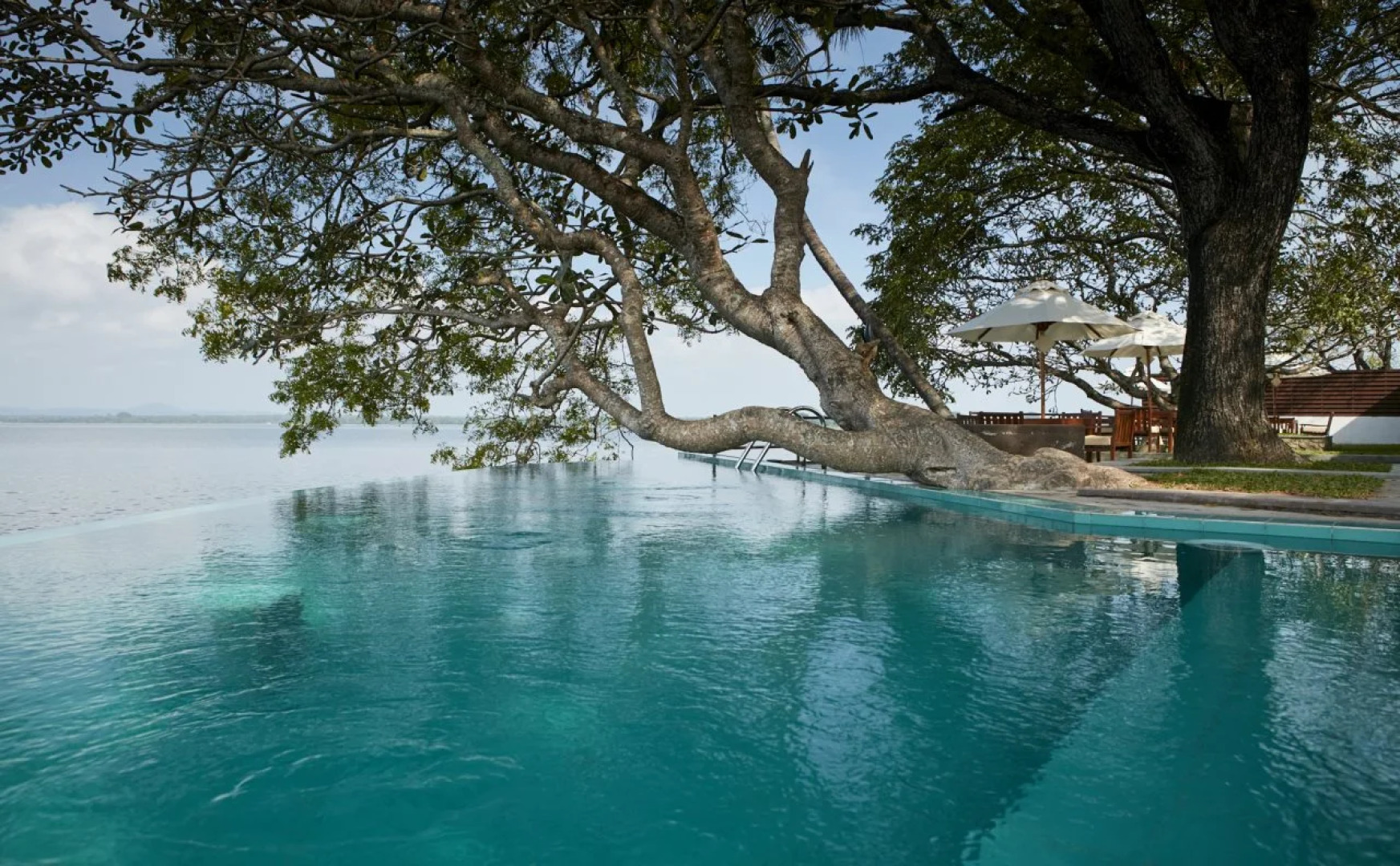 EKHO Lake House Polonnaruwa