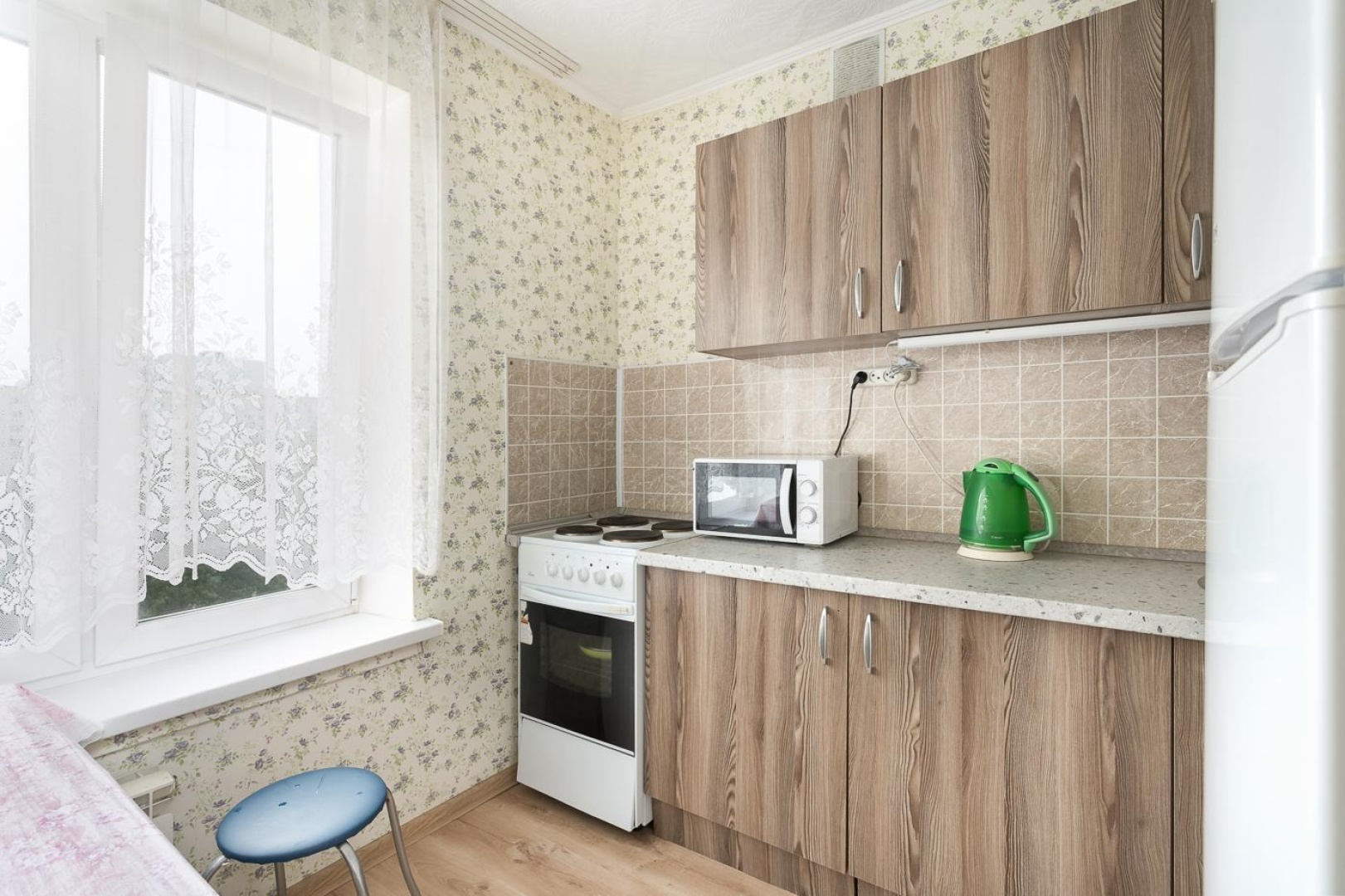 BestFlat24 (БэстФлэт24) на улице Декабристов 36 корпус 1