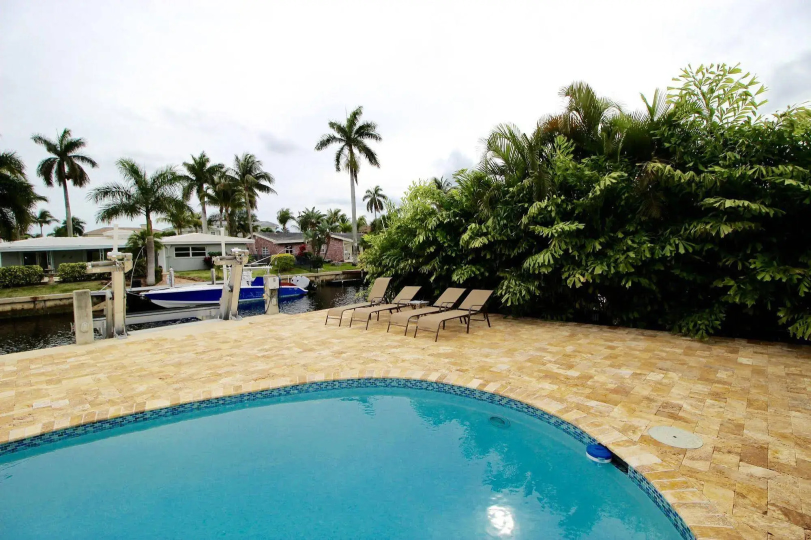 Palm Beach Canal Villas