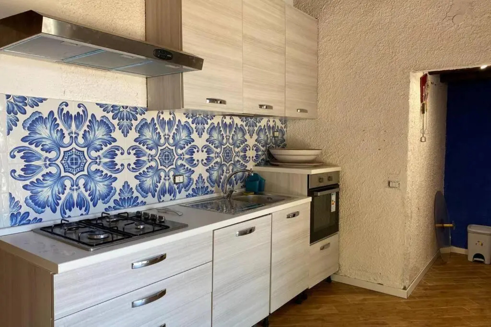 Villetta con piscina 10 posti letto Scario