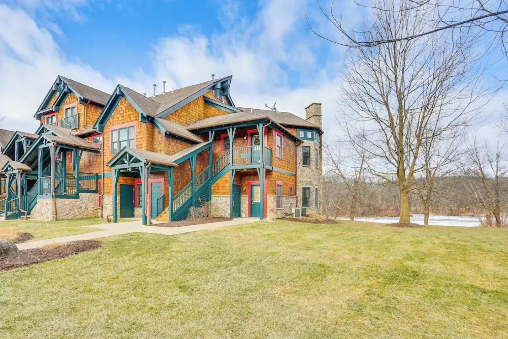 < 1 Mi to Mountain Creek Resort: Condo w/ Balcony