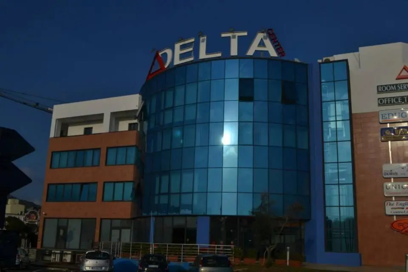 Delta rooms