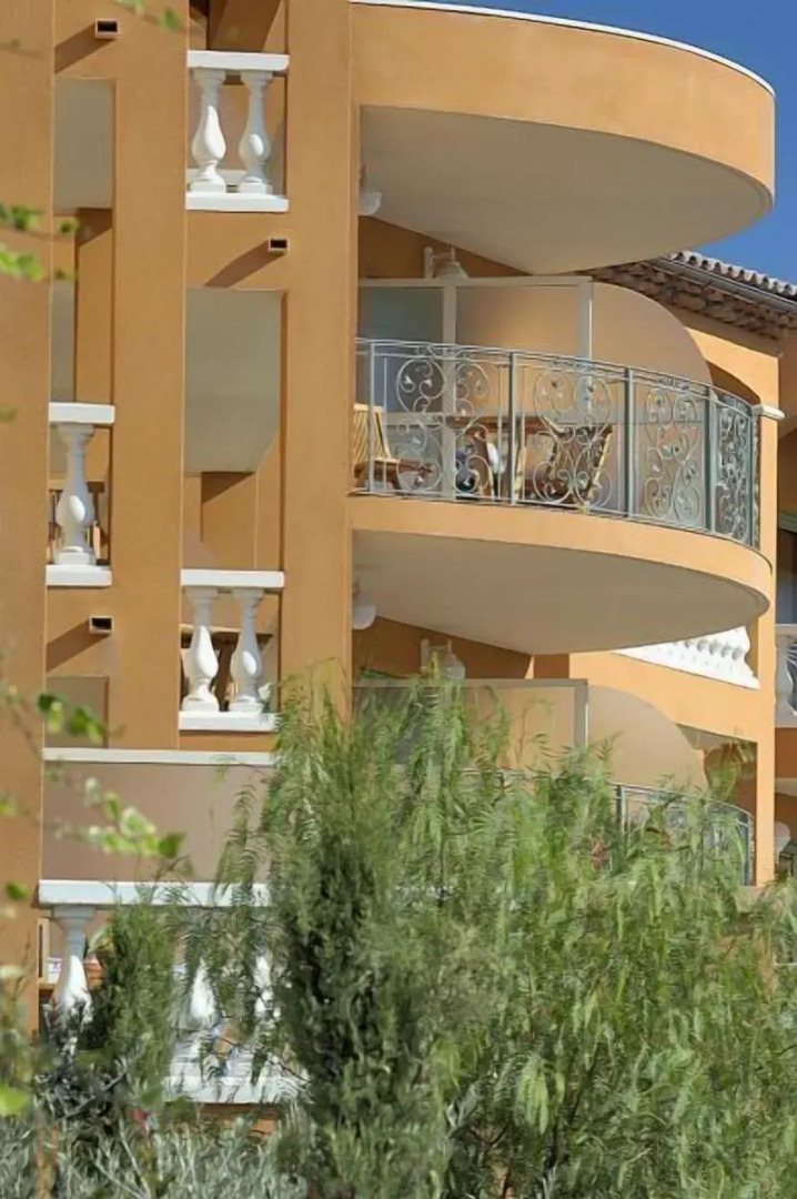 Appart Hotel Lou Castelet