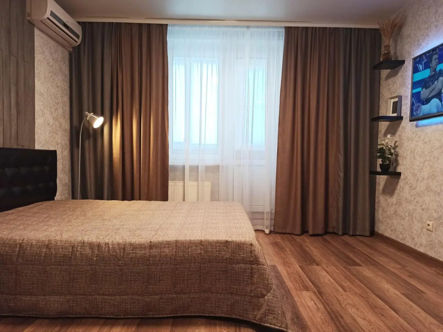 Апартаменты на улице Короленко 4