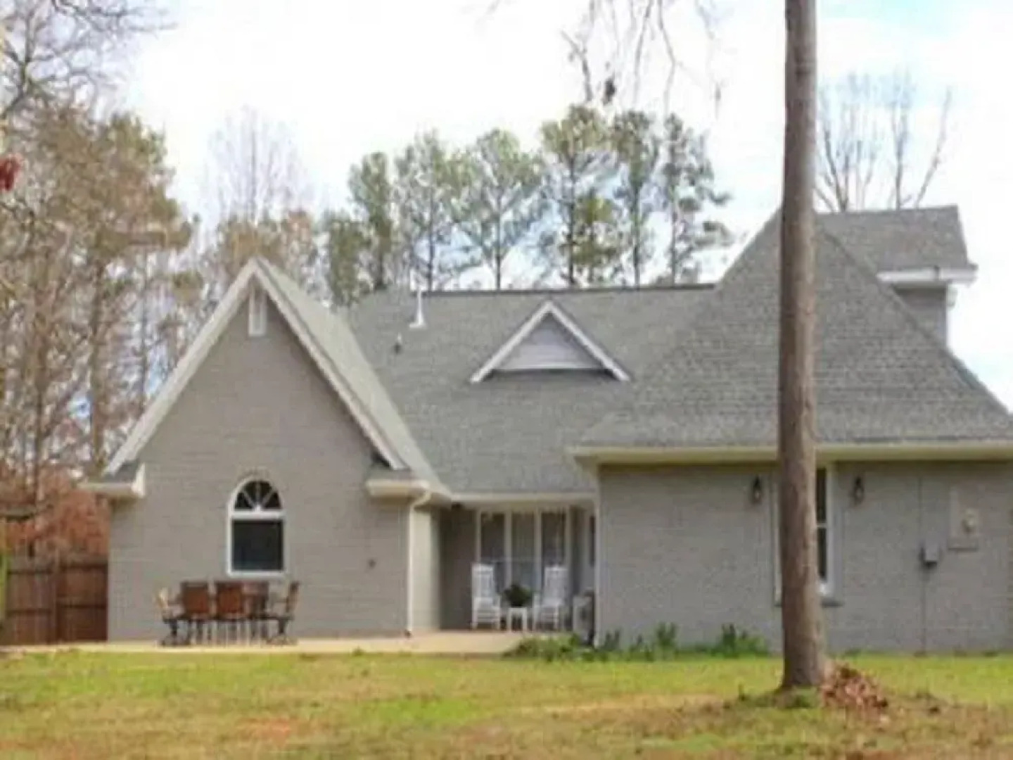 Opis Realty - Custom Metro Atlanta Home